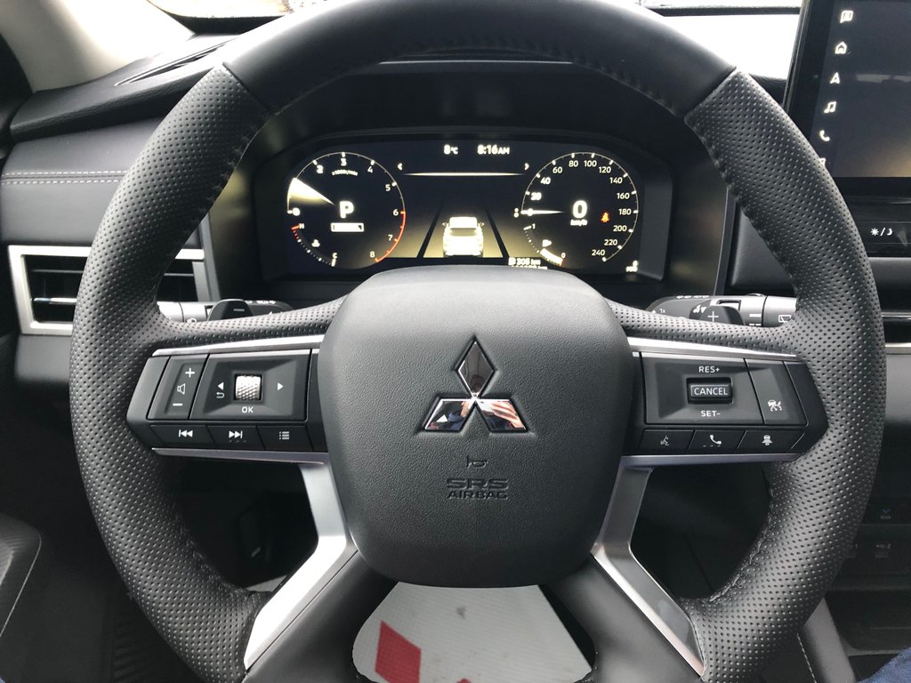 2025 Mitsubishi Outlander SEL S-AWC in Kentville, Nova Scotia - 10 - w1024h768px