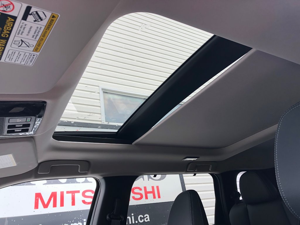 2025 Mitsubishi Outlander GT S-AWC TWO TONE ROOF in Kentville, Nova Scotia - 21 - w1024h768px