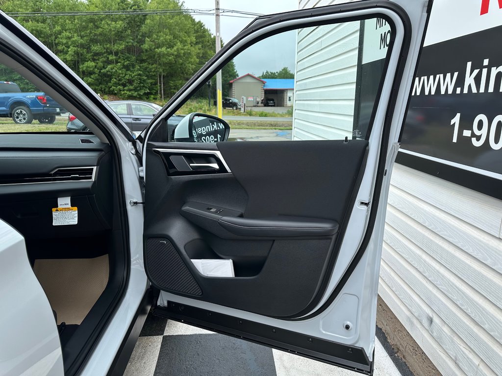 2025 Mitsubishi Outlander ES S-AWC in Kentville, Nova Scotia - 19 - w1024h768px