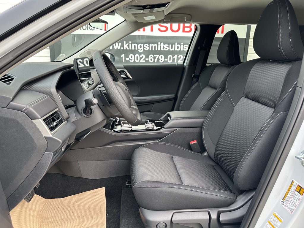 2025 Mitsubishi Outlander ES S-AWC in Kentville, Nova Scotia - 8 - w1024h768px
