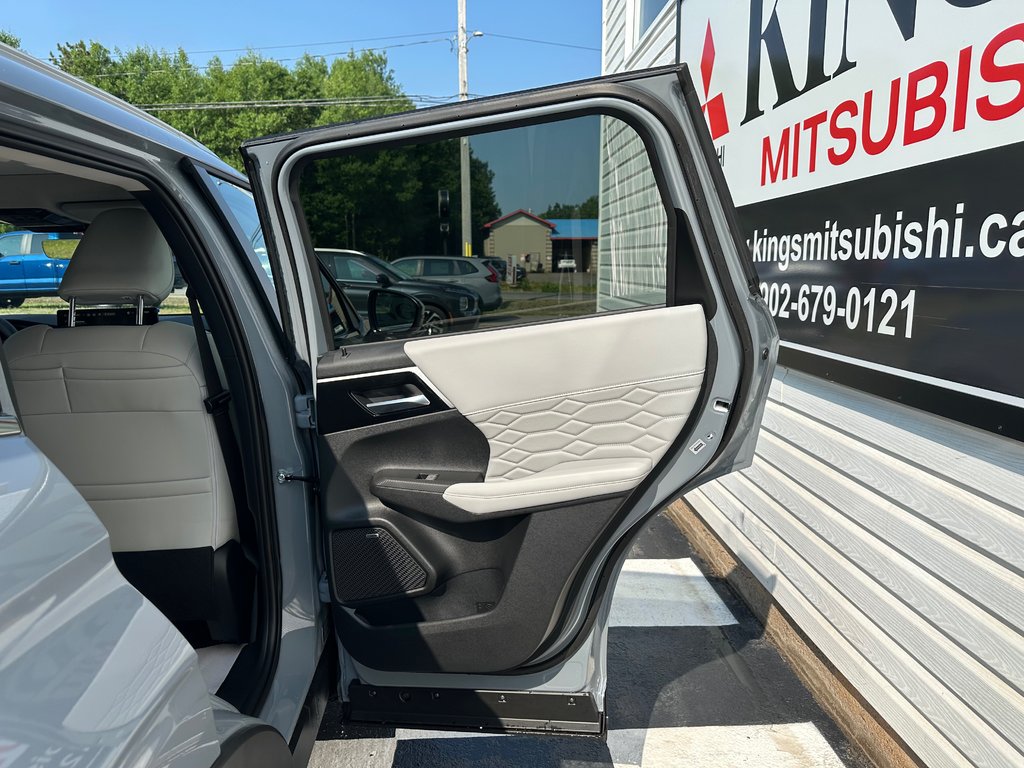 Mitsubishi Outlander SEL S-AWC 2025 à Kentville, Nouvelle-Écosse - 22 - w1024h768px
