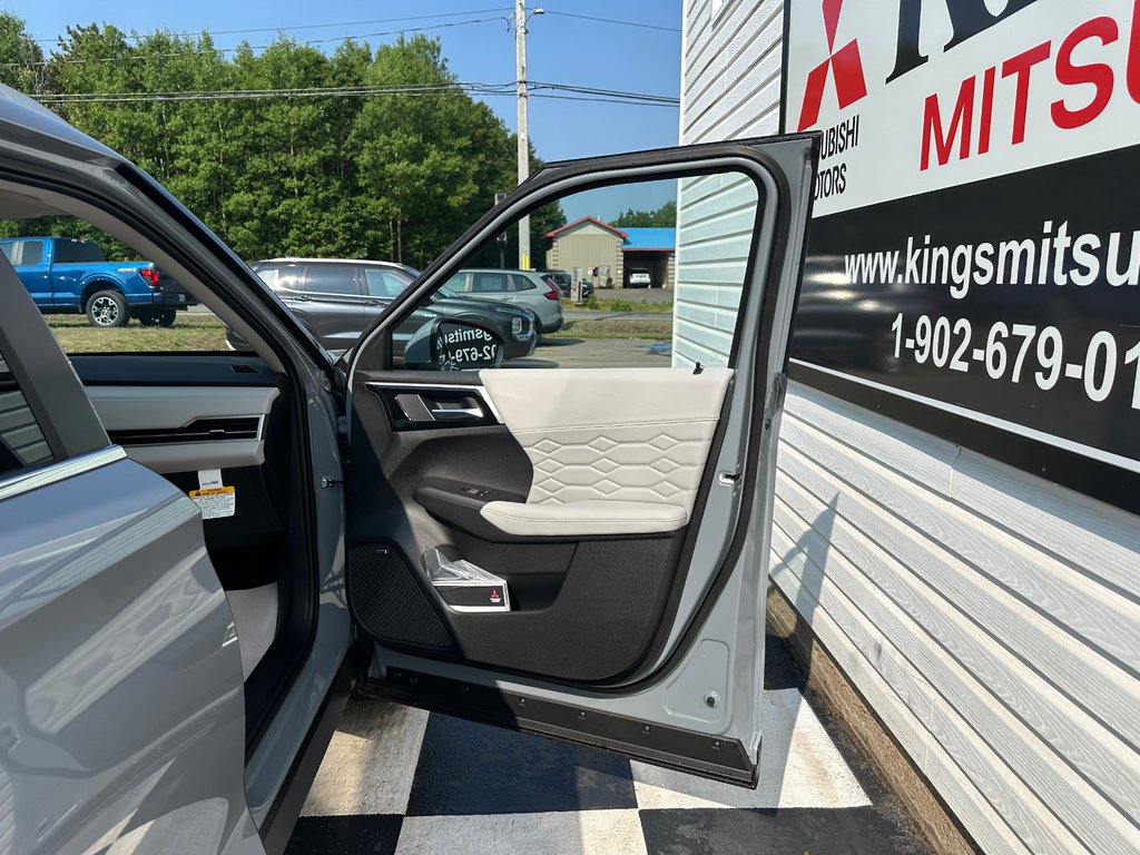 Mitsubishi Outlander SEL S-AWC 2025 à Kentville, Nouvelle-Écosse - 23 - w1024h768px
