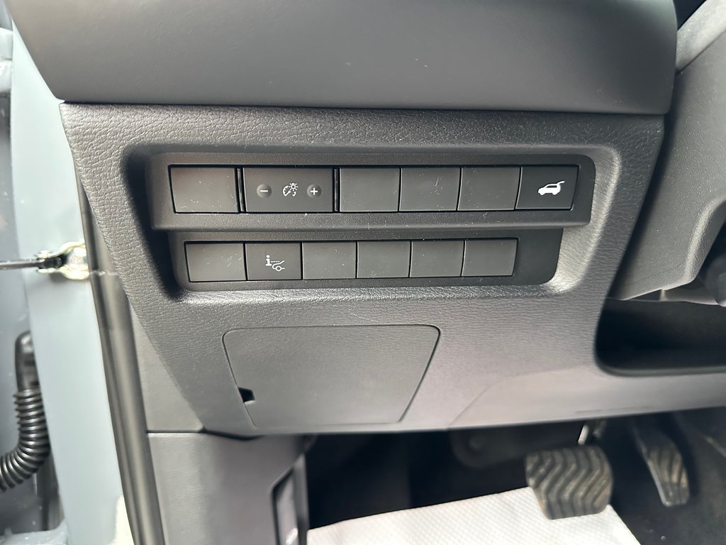 2025 Mitsubishi Outlander GT S-AWC in Kentville, Nova Scotia - 9 - w1024h768px