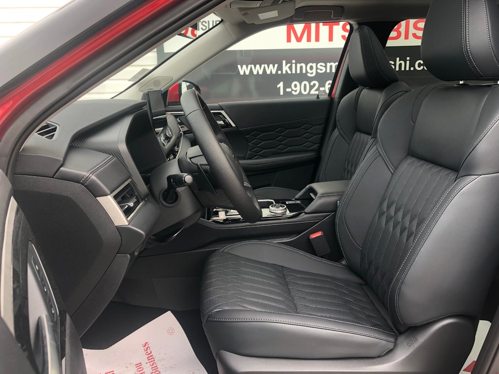2025 Mitsubishi Outlander SEL S-AWC in Kentville, Nova Scotia - 20 - w1024h768px