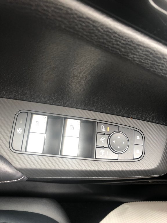 2025 Mitsubishi Outlander SEL S-AWC in Kentville, Nova Scotia - 8 - w1024h768px