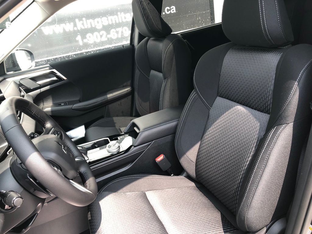 2025 Mitsubishi Outlander SE S-AWC in Kentville, Nova Scotia - 17 - w1024h768px