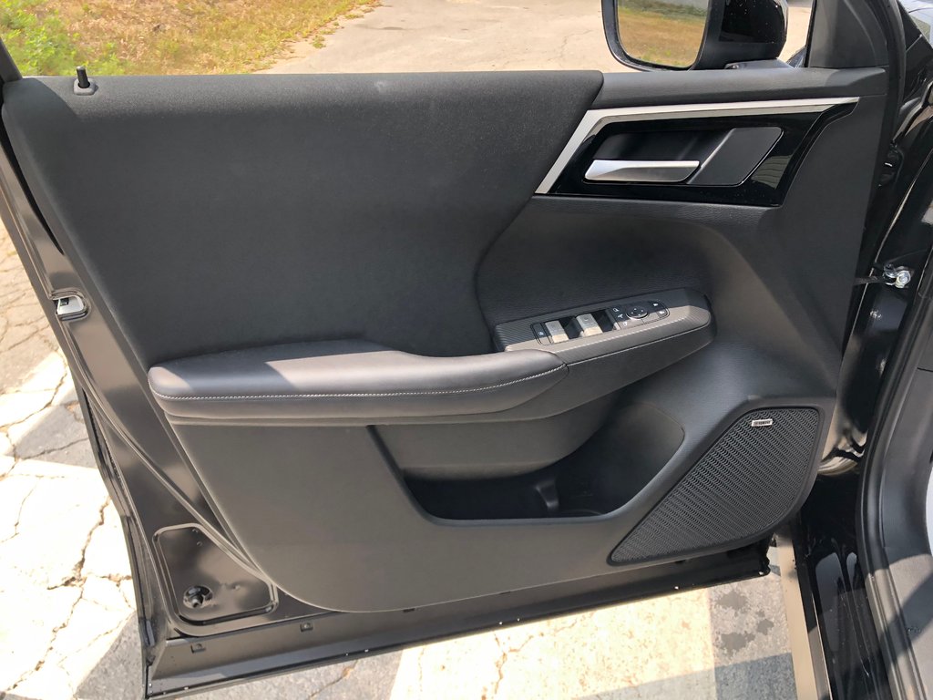 2025 Mitsubishi Outlander SE S-AWC in Kentville, Nova Scotia - 16 - w1024h768px