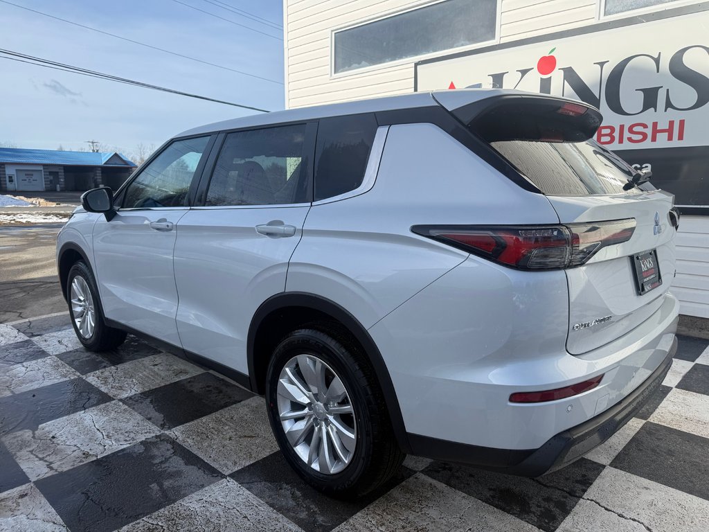 2025 Mitsubishi Outlander ES S-AWC in Kentville, Nova Scotia - 6 - w1024h768px