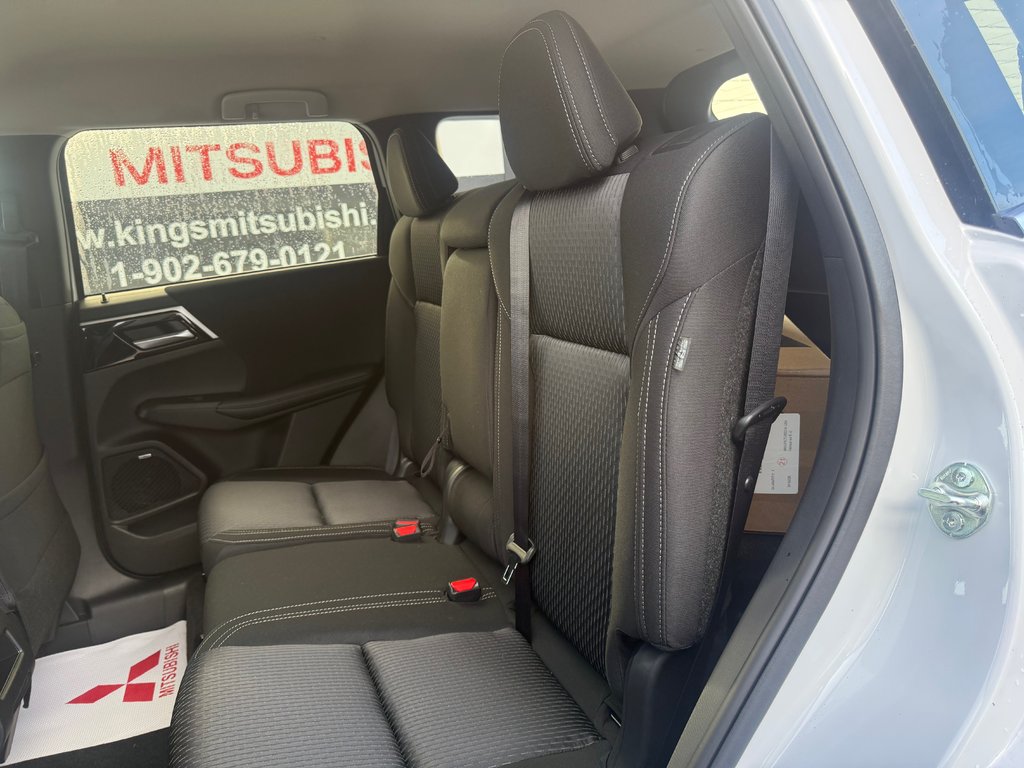 2025 Mitsubishi Outlander ES S-AWC in Kentville, Nova Scotia - 14 - w1024h768px
