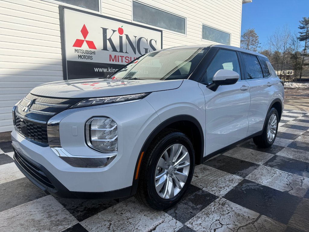 2025 Mitsubishi Outlander ES S-AWC in Kentville, Nova Scotia - 1 - w1024h768px