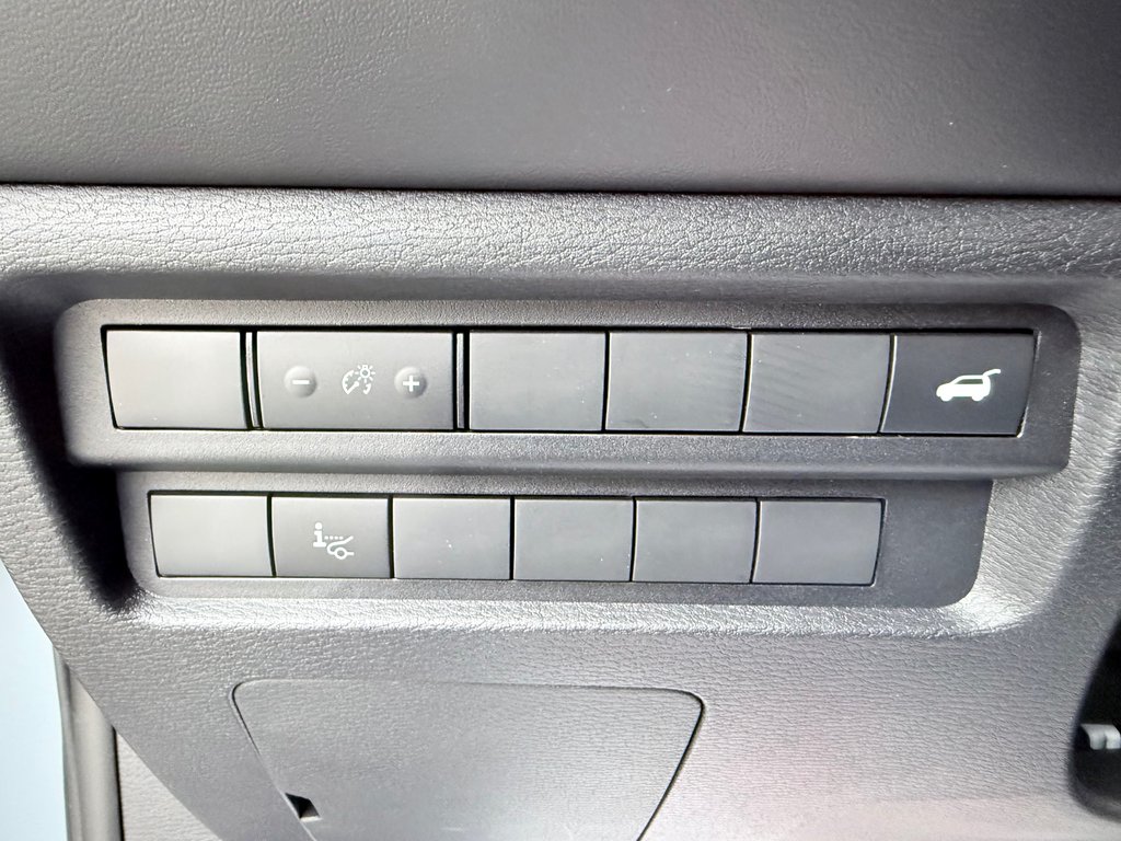 2025 Mitsubishi Outlander GT S-AWC in Kentville, Nova Scotia - 13 - w1024h768px