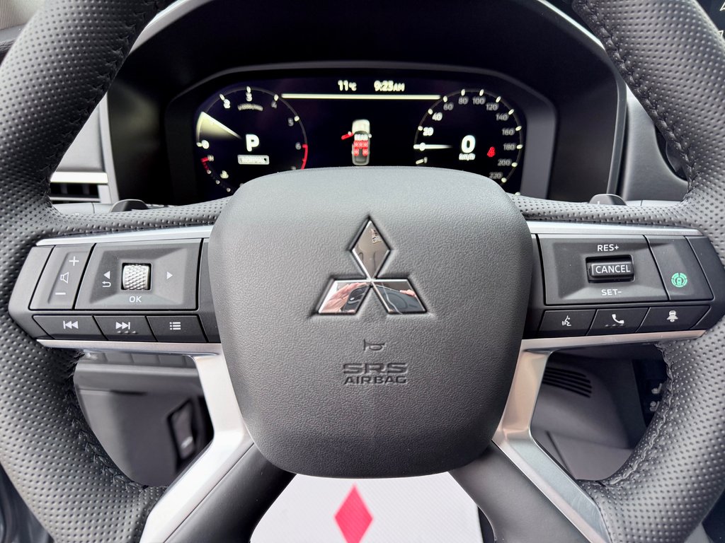 2025 Mitsubishi Outlander GT S-AWC in Kentville, Nova Scotia - 11 - w1024h768px