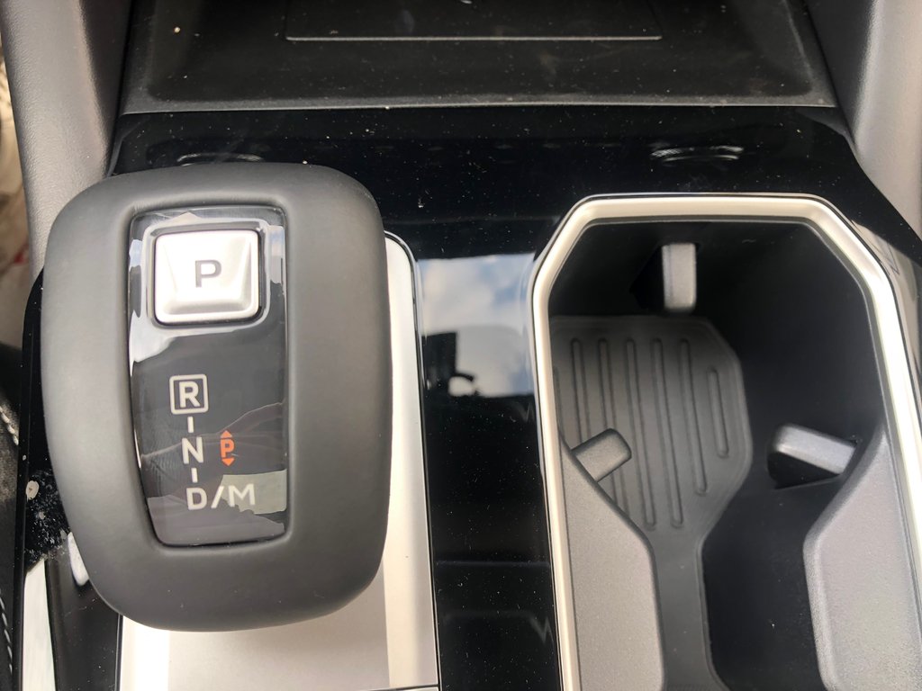 2025 Mitsubishi Outlander SE S-AWC in Kentville, Nova Scotia - 16 - w1024h768px