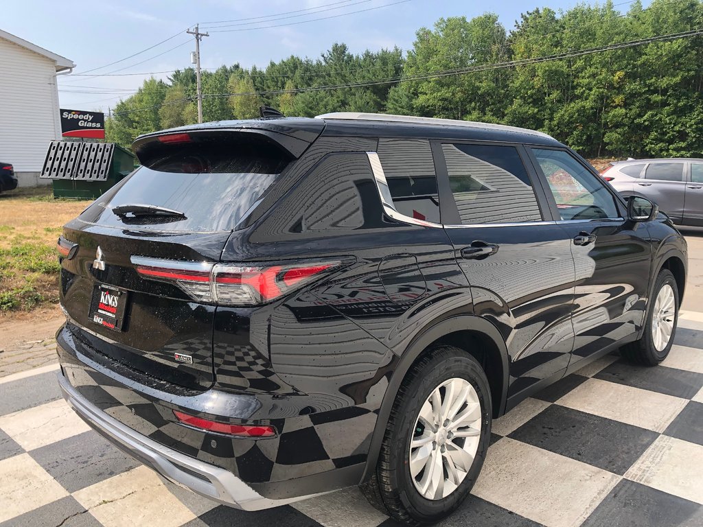 2025 Mitsubishi Outlander SE S-AWC in Kentville, Nova Scotia - 4 - w1024h768px