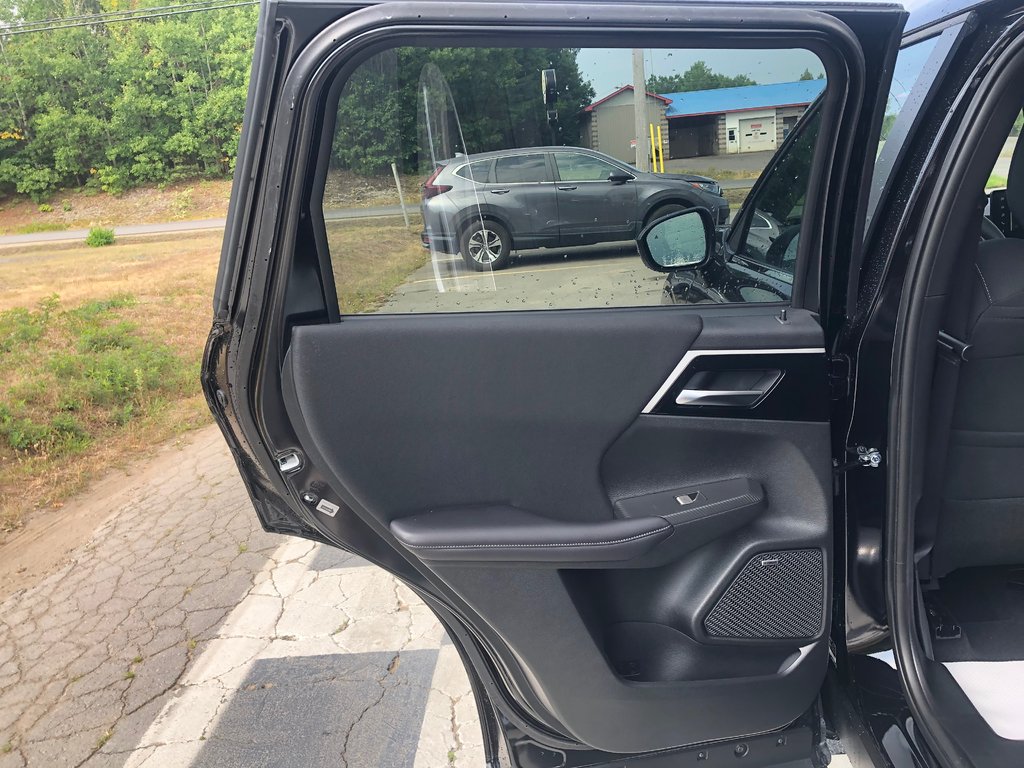 2025 Mitsubishi Outlander SE S-AWC in Kentville, Nova Scotia - 21 - w1024h768px