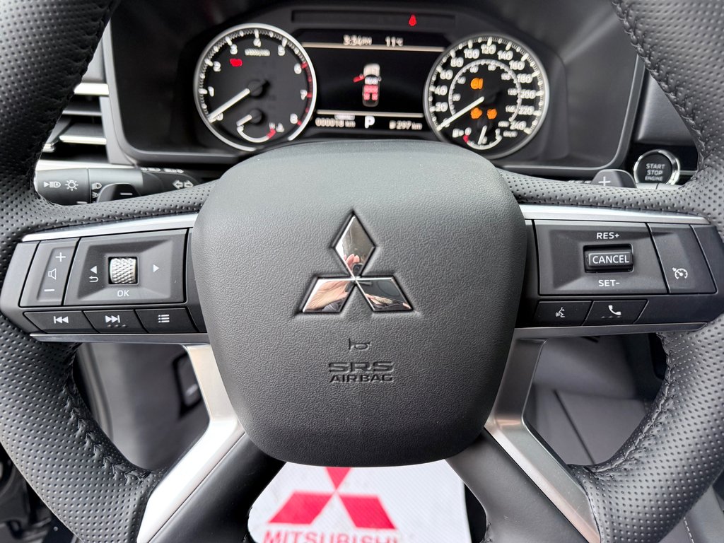 2025 Mitsubishi Outlander ES S-AWC in Kentville, Nova Scotia - 11 - w1024h768px
