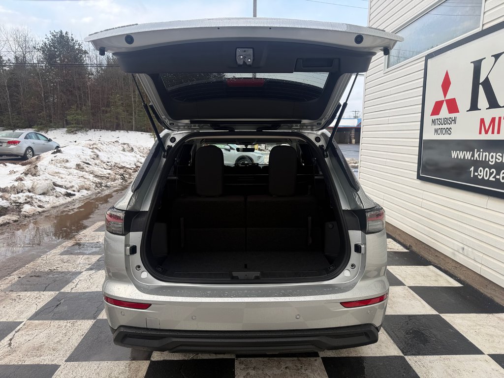 2025 Mitsubishi Outlander ES S-AWC in Kentville, Nova Scotia - 15 - w1024h768px
