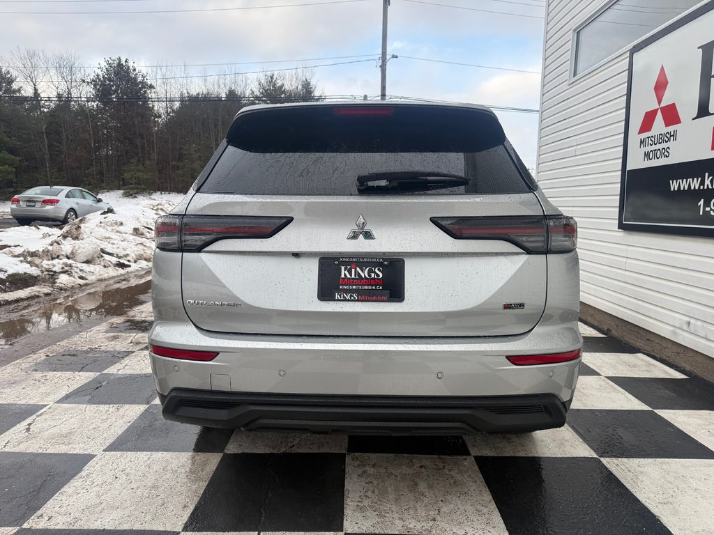 2025 Mitsubishi Outlander ES S-AWC in Kentville, Nova Scotia - 5 - w1024h768px