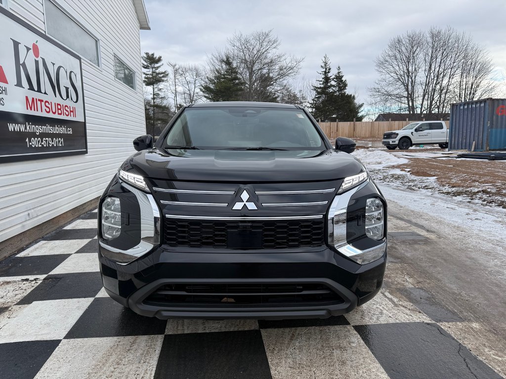 2025 Mitsubishi Outlander ES S-AWC in Kentville, Nova Scotia - 2 - w1024h768px