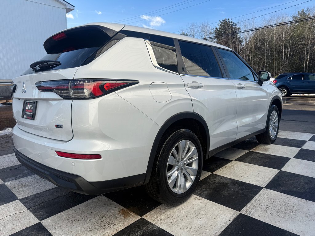 2025 Mitsubishi Outlander ES S-AWC in Kentville, Nova Scotia - 4 - w1024h768px