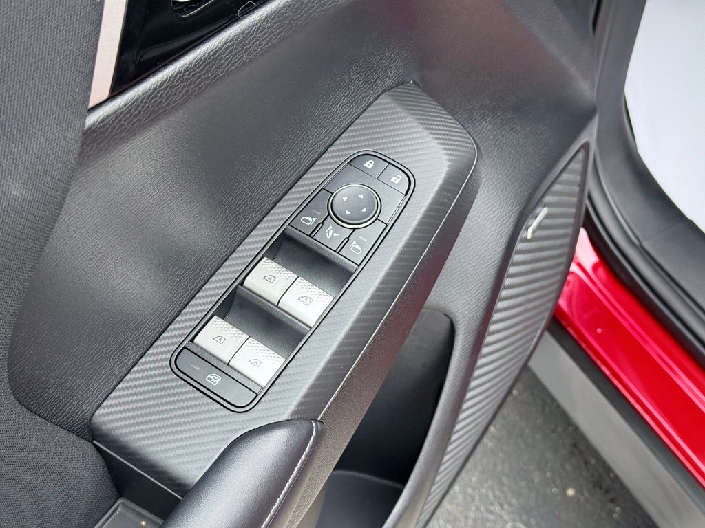 2025 Mitsubishi Outlander SE S-AWC in Kentville, Nova Scotia - 8 - w1024h768px