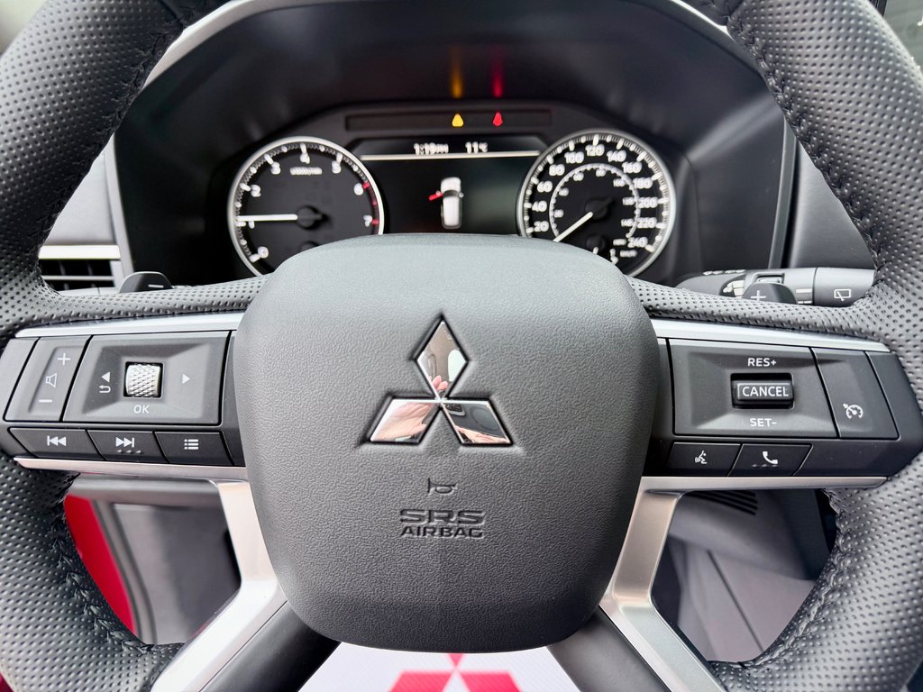 2025 Mitsubishi Outlander SE S-AWC in Kentville, Nova Scotia - 11 - w1024h768px