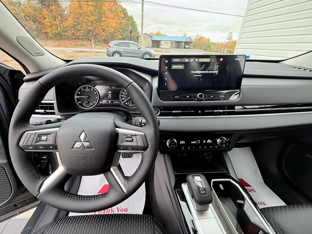 2025 Mitsubishi Outlander ES S-AWC in Kentville, Nova Scotia - 10 - w1024h768px