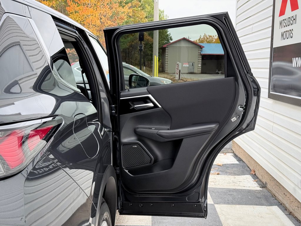 2025 Mitsubishi Outlander ES S-AWC in Kentville, Nova Scotia - 23 - w1024h768px