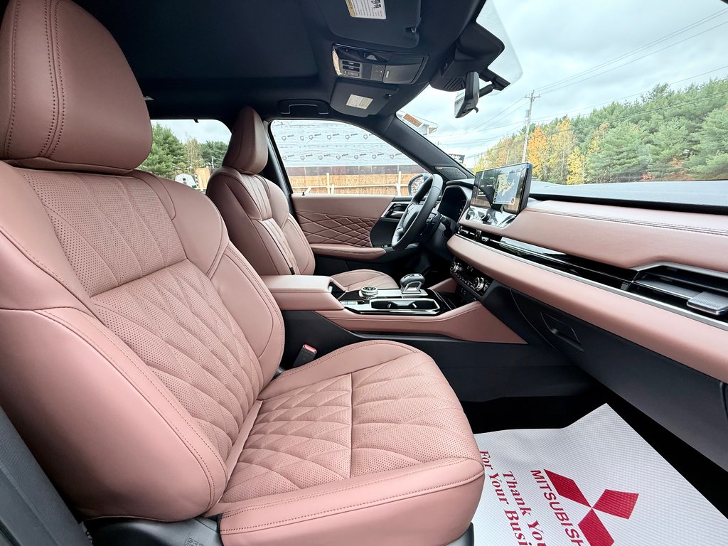 2025 Mitsubishi OUTLANDER GT S-AWC in Kentville, Nova Scotia - 26 - w1024h768px
