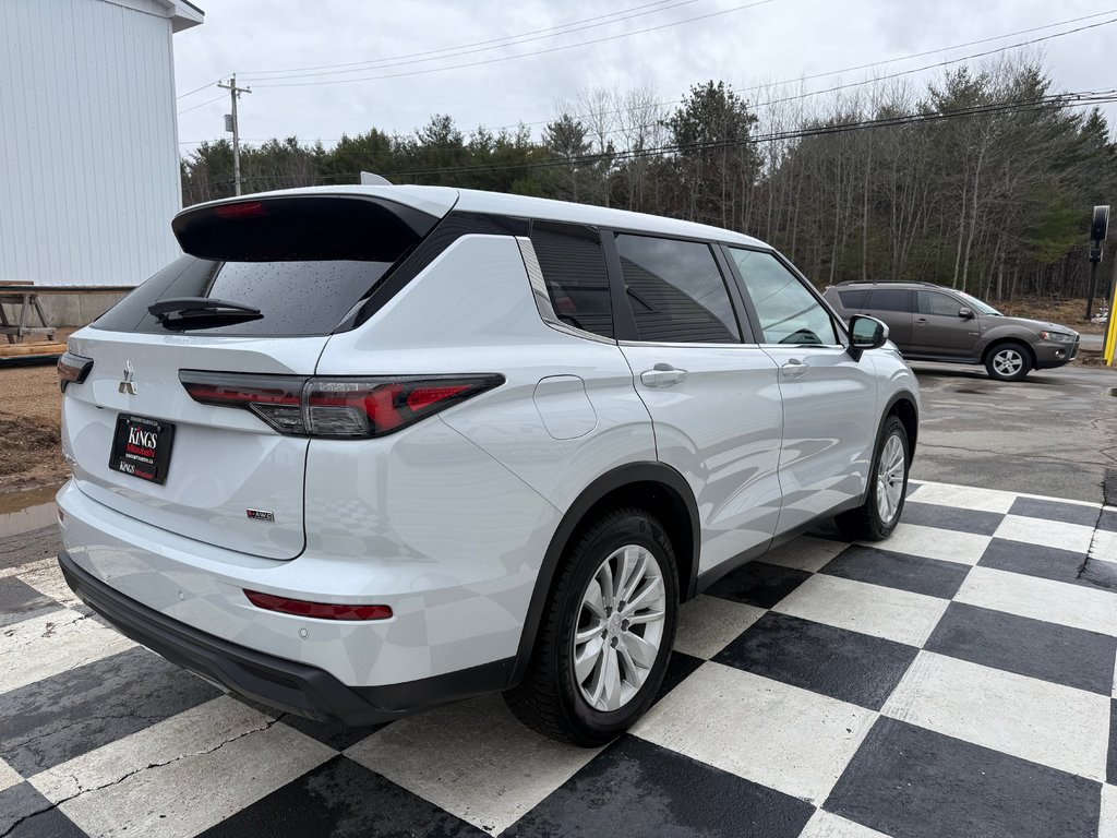 2025 Mitsubishi Outlander ES S-AWC in Kentville, Nova Scotia - 4 - w1024h768px