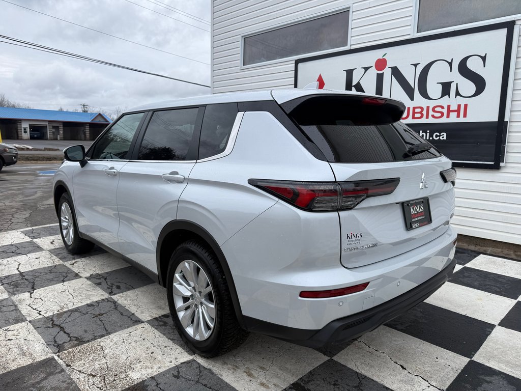 2025 Mitsubishi Outlander ES S-AWC in Kentville, Nova Scotia - 6 - w1024h768px
