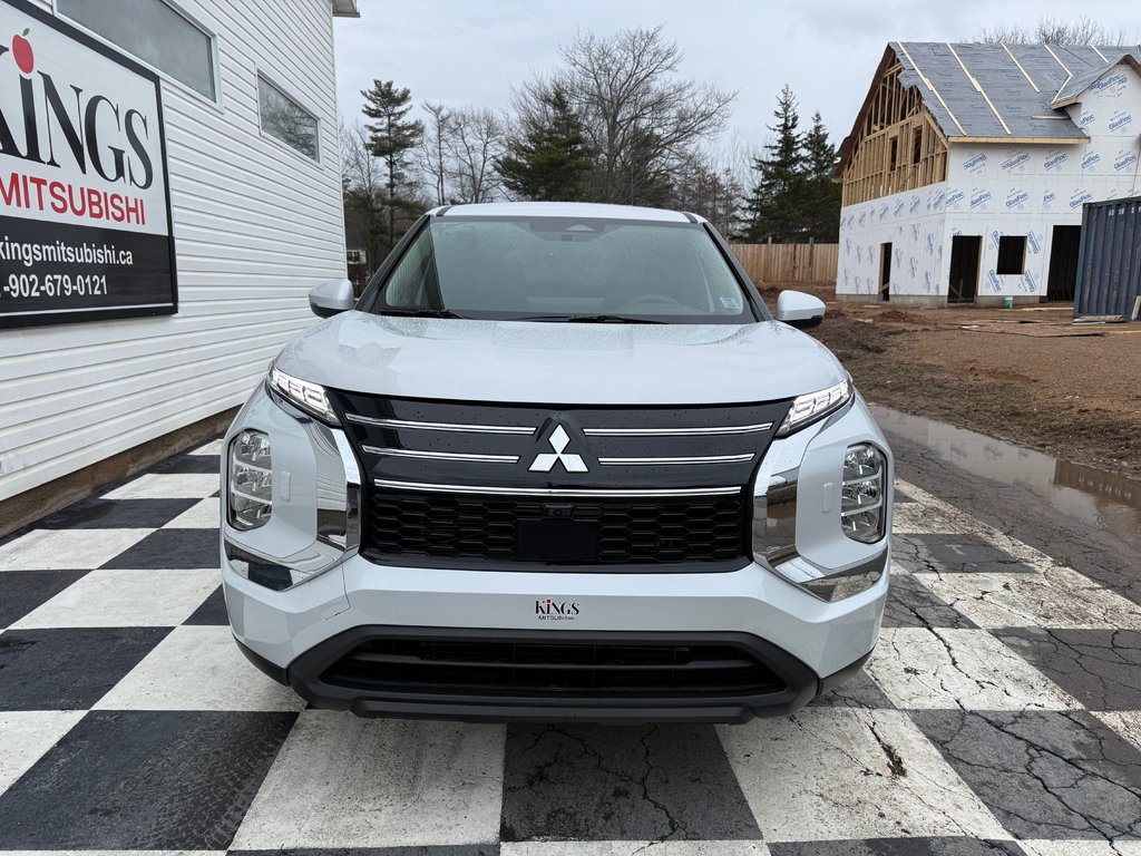 2025 Mitsubishi Outlander ES S-AWC in Kentville, Nova Scotia - 2 - w1024h768px