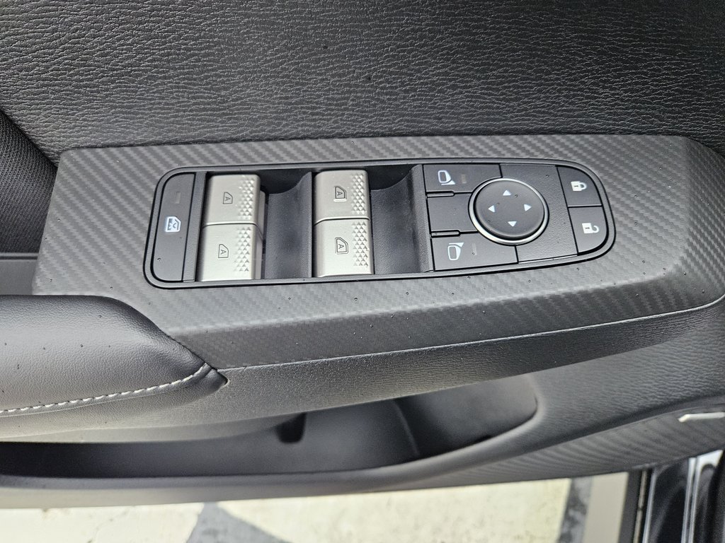 2025 Mitsubishi Outlander ES S-AWC in Kentville, Nova Scotia - 8 - w1024h768px