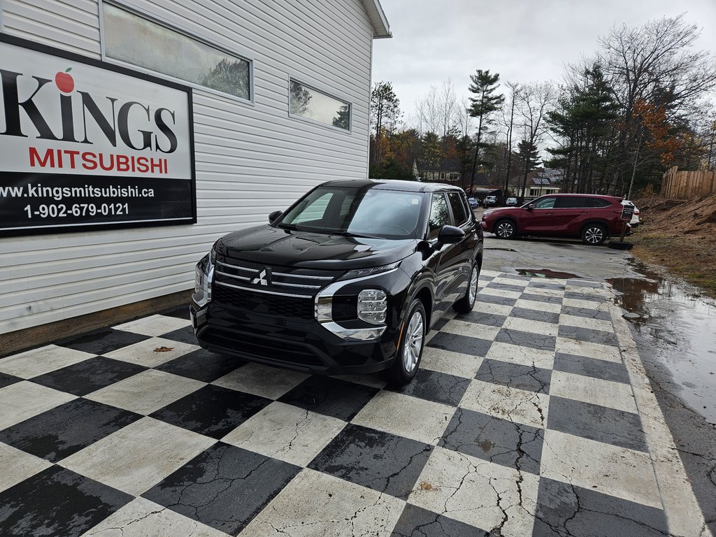 2025 Mitsubishi Outlander ES S-AWC in Kentville, Nova Scotia - 1 - w1024h768px