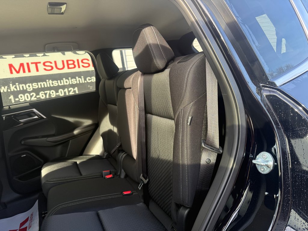 2026 Mitsubishi Outlander ES S-AWC in Kentville, Nova Scotia - 14 - w1024h768px