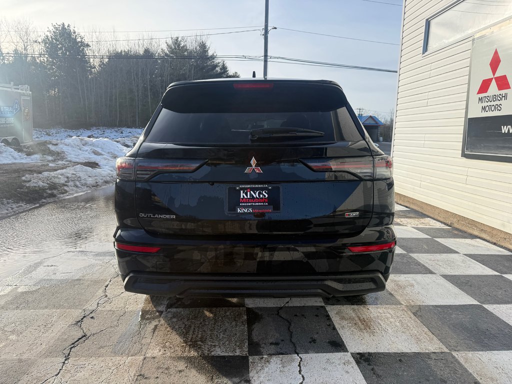 2026 Mitsubishi Outlander ES S-AWC in Kentville, Nova Scotia - 5 - w1024h768px