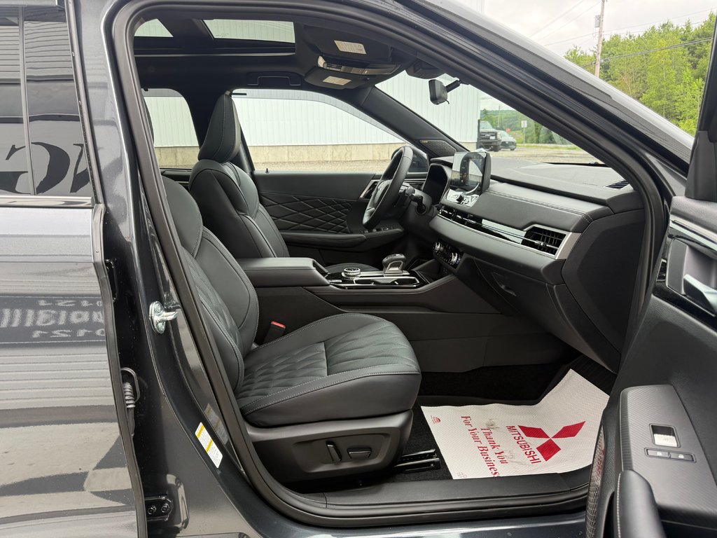 2026 Mitsubishi Outlander NOIR S-AWC in Kentville, Nova Scotia - 20 - w1024h768px