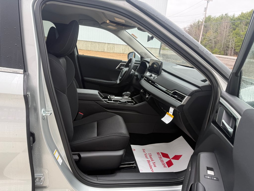 Mitsubishi Outlander ES S-AWC 2026 à Kentville, Nouvelle-Écosse - 19 - w1024h768px