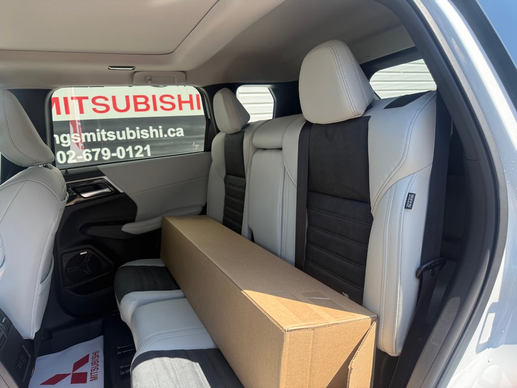 2026 Mitsubishi Outlander LE S-AWC in Kentville, Nova Scotia - 15 - w1024h768px