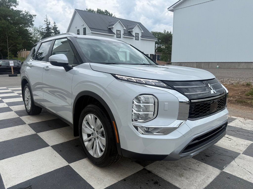 2026 Mitsubishi Outlander SE S-AWC in Kentville, Nova Scotia - 3 - w1024h768px
