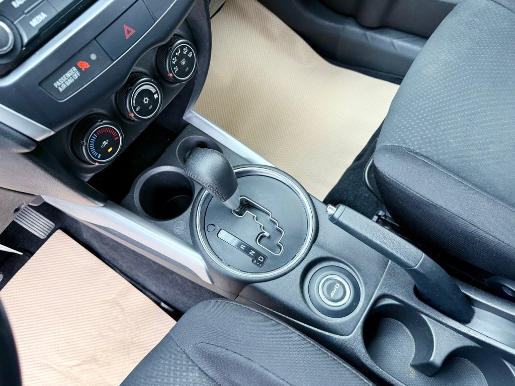 2014 Mitsubishi RVR SE | BT Hands-Free, Heated Seats, Keyless Entry in COLDBROOK, Nova Scotia - 17 - w1024h768px