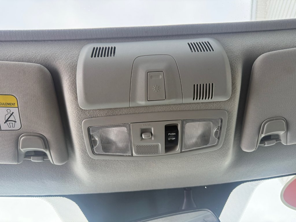 2014 Mitsubishi RVR GT, keyless entry, backup camera, Bluetooth in Kentville, Nova Scotia - 13 - w1024h768px