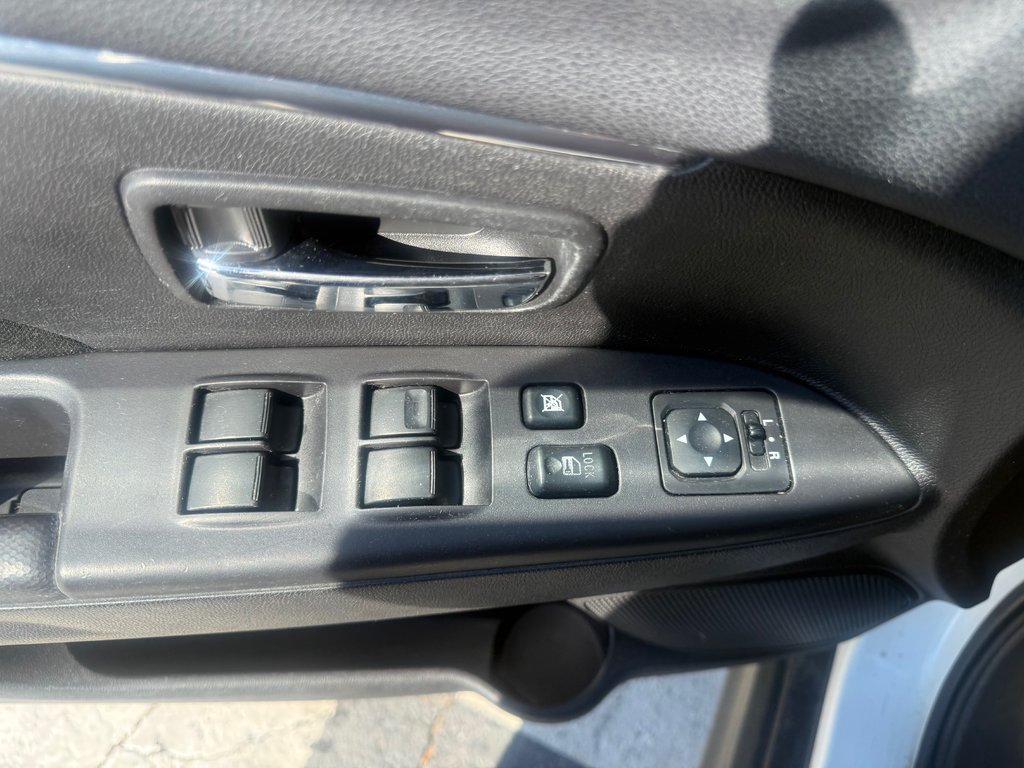 2014 Mitsubishi RVR GT, keyless entry, backup camera, Bluetooth in Kentville, Nova Scotia - 8 - w1024h768px