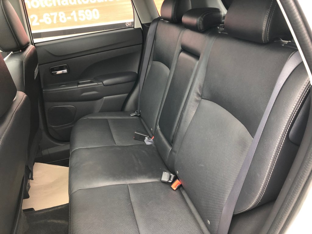 2016 Mitsubishi RVR in Kentville, Nova Scotia - 22 - w1024h768px