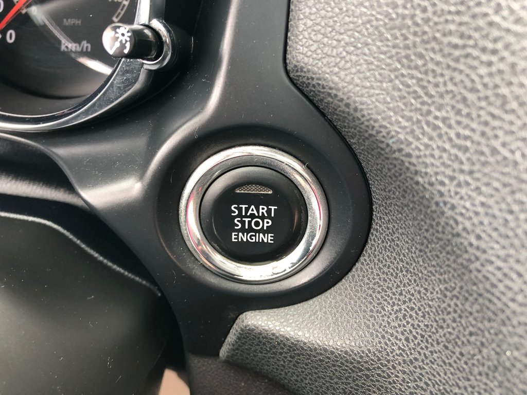 2016 Mitsubishi RVR in Kentville, Nova Scotia - 11 - w1024h768px