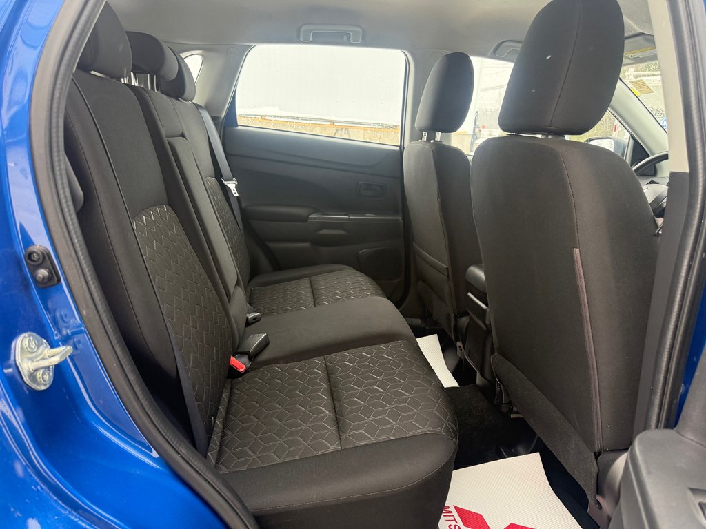 2022 Mitsubishi RVR ES, keyless entry, backup camera, Bluetooth in COLDBROOK, Nova Scotia - 17 - w1024h768px