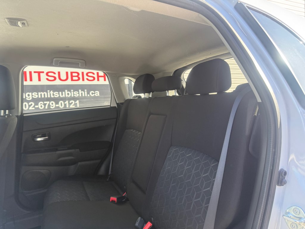 2022 Mitsubishi RVR SE, keyless entry, Cruise control, Bluetooth in COLDBROOK, Nova Scotia - 14 - w1024h768px