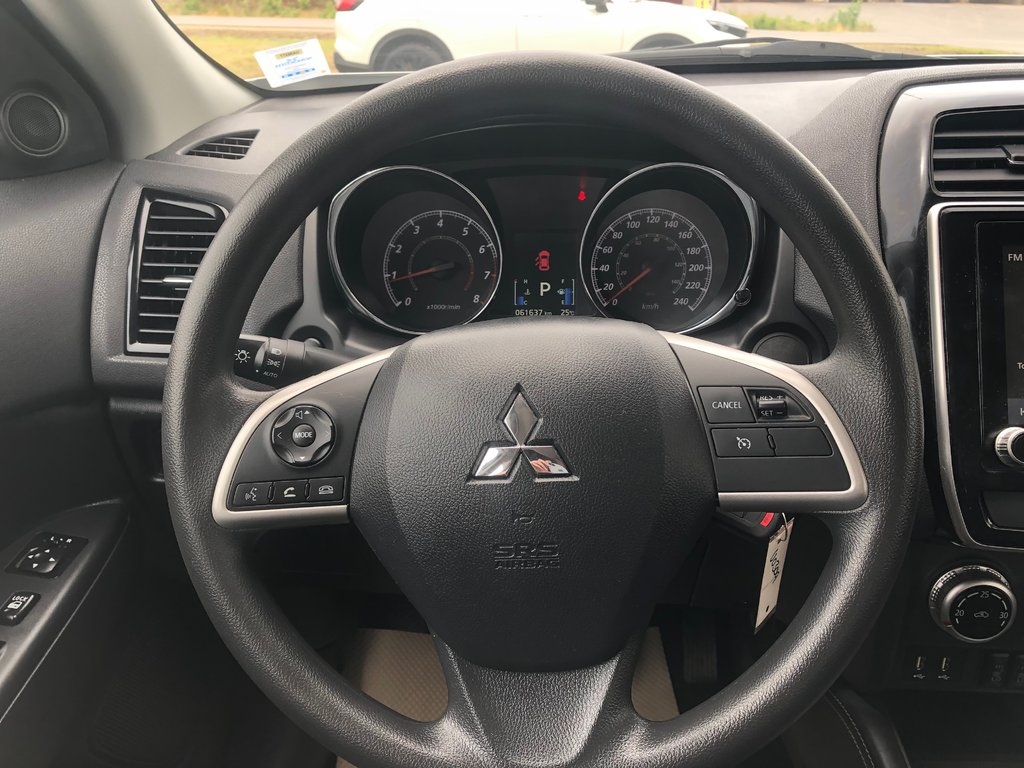 2023 Mitsubishi RVR ES - Reverse Camera, AWD, Heated Seats in Kentville, Nova Scotia - 8 - w1024h768px