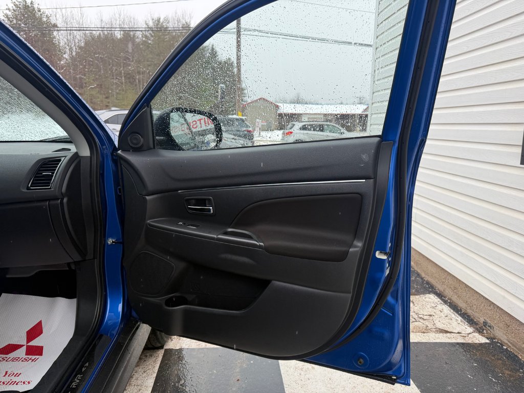 2023 Mitsubishi RVR SE, keyless entry, backup camera, Bluetooth in Kentville, Nova Scotia - 18 - w1024h768px