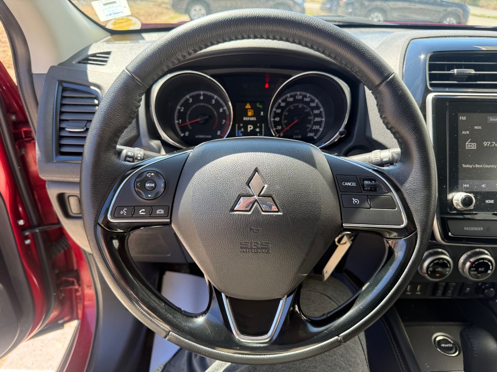 2023 Mitsubishi RVR SE, keyless entry, backup camera, Bluetooth in Kentville, Nova Scotia - 10 - w1024h768px